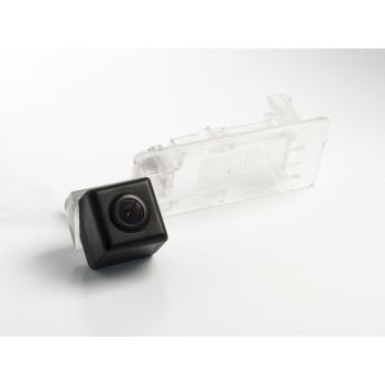 Штатная камера заднего вида AVS312CPR (#102) для автомобилей AUDI/ SEAT/ SKODA/ VOLKSWAGEN
